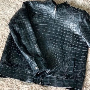 Բաճկոն կոկորդիլոսի կաշվից